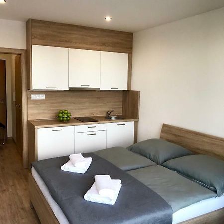 Apartment Poprad Exterior foto